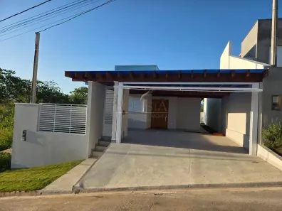 Casa de Condomínio com 3 Quartos à venda, 250m² no Residencial Mantiqueira, Piracaia