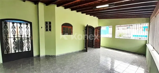 Sobrado com 4 Quartos à venda, 301m² no Jardim Guanca, São Paulo