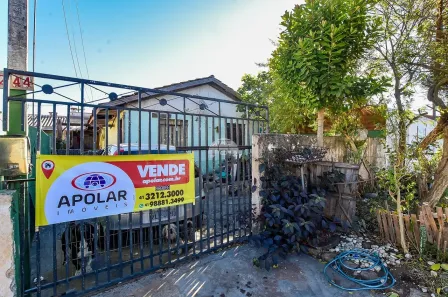 Lote/Terreno à venda, 160m² no Pinheirinho, Curitiba