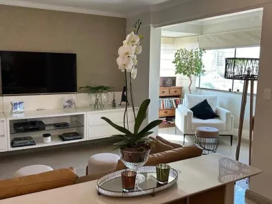 Apartamento com 3 Quartos à venda, 141m² no Osvaldo Rezende, Uberlândia