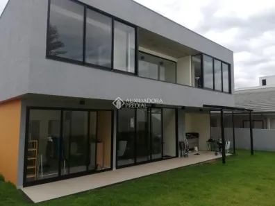 Casa com 3 Quartos à venda, 250m² no Ratones, Florianópolis