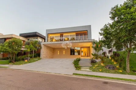 Casa de Condomínio com 4 Quartos à venda, 388m² no Vila Nova, Porto Alegre