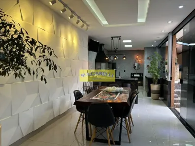 Casa de Condomínio com 4 Quartos à venda, 210m² no Chácaras Saudáveis e Encantadoras, Jundiaí