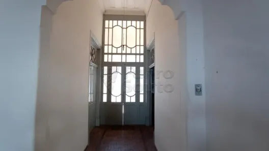 Casa com 8 Quartos à venda, 264m² no Centro, Pelotas