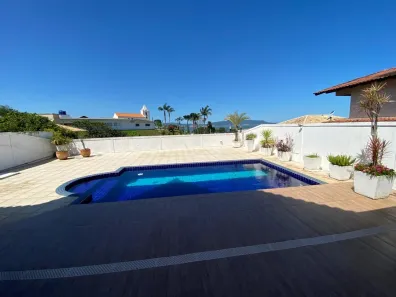 Casa com 3 Quartos à venda, 204m² no Fazenda Santo Antônio, São José