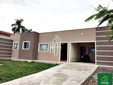 Casa com 3 Quartos à venda, 140m² no Uvaranas, Ponta Grossa