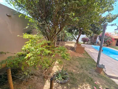 Casa com 3 Quartos para alugar, 360m² no Jardim Riacho das Pedras, Contagem
