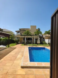 Casa com 3 Quartos para alugar, 364m² no Guarajuba (Monte Gordo), Camaçari