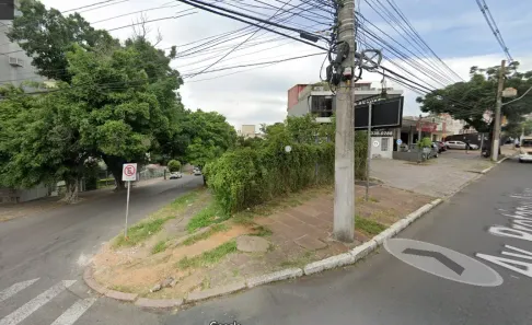 Lote/Terreno para alugar, 490m² no Três Figueiras, Porto Alegre