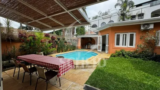Casa com 4 Quartos à venda, 430m² no Jardim Marajoara, São Paulo