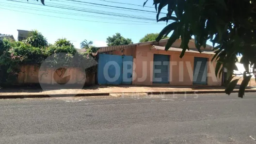 Casa com 6 Quartos à venda, 250m² no Tibery, Uberlândia
