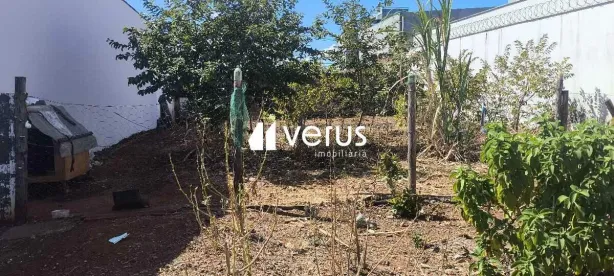 Lote/Terreno à venda, 320m² no Granada, Uberlândia