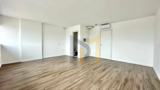 Sala Comercial para alugar, 34m² no Vila Izabel, Curitiba