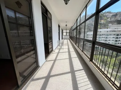 Apartamento com 4 Quartos para alugar, 400m² no Várzea, Teresópolis