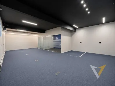 Ponto Comercial para alugar, 180m² no Jardim Messina, Jundiaí