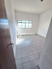 Apartamento com 3 Quartos para alugar, 100m² no Martins, Uberlândia