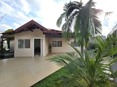 Casa com 2 Quartos à venda, 180m² no Carandá Bosque, Campo Grande