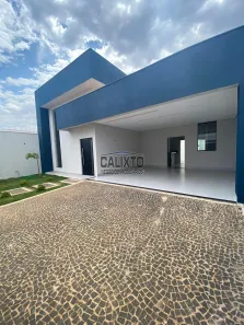 Casa com 3 Quartos à venda, 160m² no Novo Mundo, Uberlândia