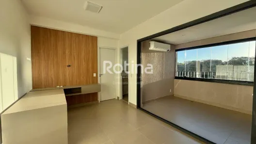 Apartamento com 1 Quarto para alugar, 43m² no Granja Marileusa, Uberlândia
