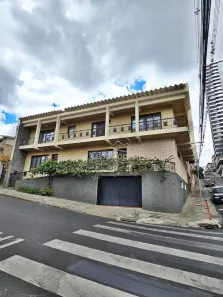 Imóvel Comercial com 6 Quartos à venda, 317m² no Centro, Ponta Grossa