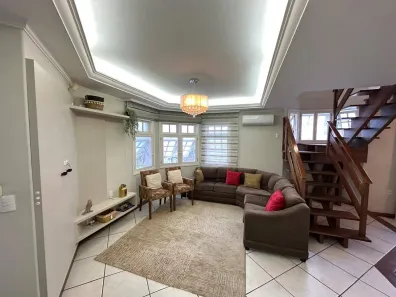 Casa com 3 Quartos à venda, 185m² no Três Vendas, Pelotas