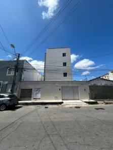 Apartamento com 2 Quartos para alugar, 70m² no Montese, Fortaleza