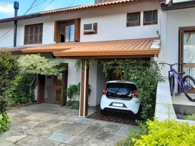 Casa com 3 Quartos à venda, 197m² no Cavalhada, Porto Alegre