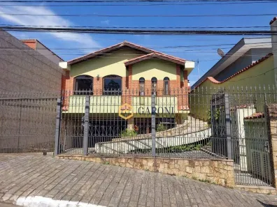 Casa com 3 Quartos para venda ou aluguel, 361m² no Vila Clarice, São Paulo
