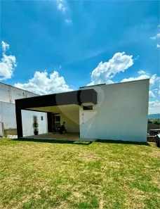 Casa de Condomínio com 4 Quartos à venda, 314m² no Centro, Araçoiaba da Serra