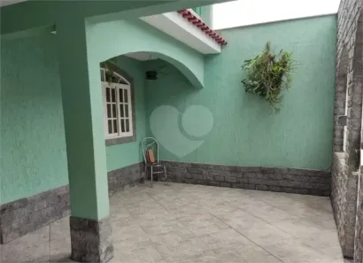 Casa com 3 Quartos à venda, 140m² no Santo Agostinho, Volta Redonda