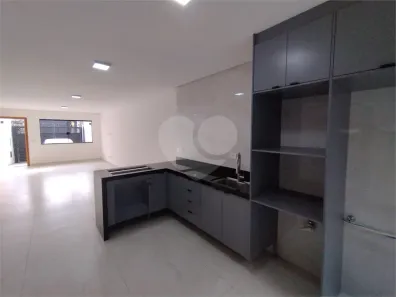 Sobrado com 3 Quartos à venda, 111m² no Jardim Independência, São Paulo