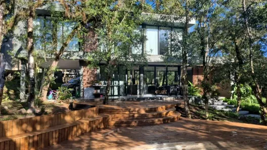 Casa com 3 Quartos à venda, 330m² no , Canela
