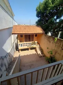 Casa com 3 Quartos à venda, 120m² no Jardim Roberto, Osasco