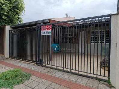 Casa com 3 Quartos à venda, 126m² no Residencial José B Almeida, Londrina