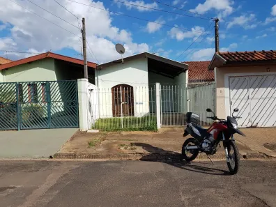 Casa com 3 Quartos à venda, 106m² no Jardim Centenário, São Carlos
