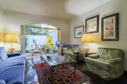 Casa com 3 Quartos à venda, 289m² no Mirandópolis, São Paulo