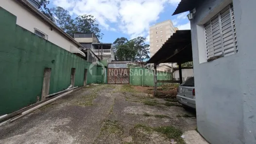 Lote/Terreno à venda, 750m² no Vila Guacuri, São Paulo