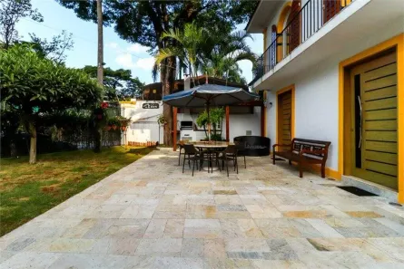 Casa com 5 Quartos à venda, 300m² no Jardim das Bandeiras, São Paulo
