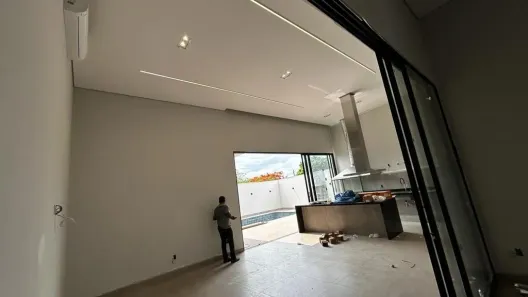 Casa de Condomínio com 3 Quartos à venda, 282m² no Vila Aviação, Bauru