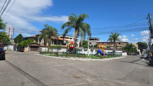Lote/Terreno à venda, 415m² no Ilha dos Ayres, Vila Velha