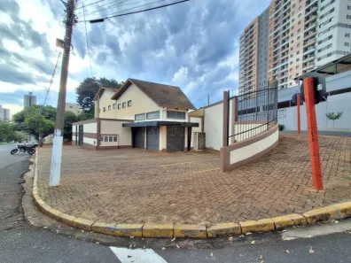 Sala Comercial para alugar, 304m² no Centro, Araraquara