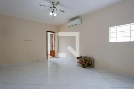 Casa com 2 Quartos à venda, 150m² no Vila Santa Maria, São Paulo