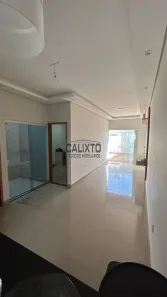 Casa com 2 Quartos à venda, 69m² no Jardim Europa, Uberlândia