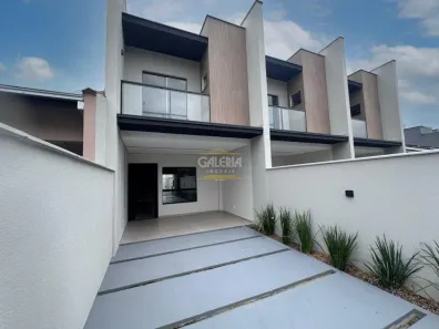 Sobrado com 3 Quartos à venda, 119m² no Costa e Silva, Joinville