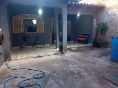 Casa com 2 Quartos à venda, 180m² no Jardim Itaipu, Goiânia