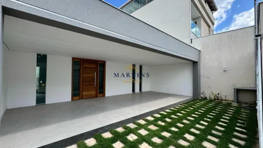 Casa com 3 Quartos à venda, 145m² no Monte Verde, Betim