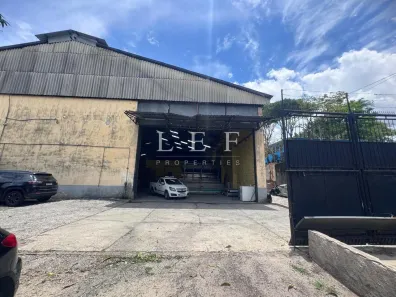 Galpão/Depósito/Armazém à venda, 1800m² no Vila Mesquita, São Paulo