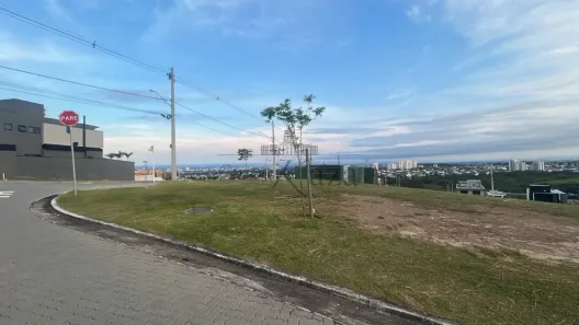 à venda, 375m² no Loteamento Terras Alpha São José dos Campos, São José dos Campos