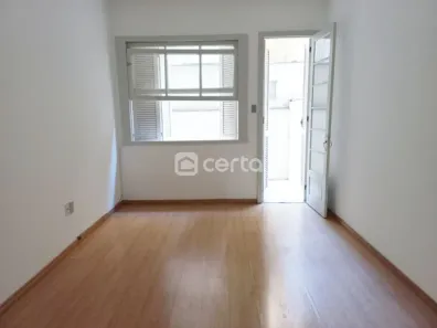 Apartamento com 3 Quartos para alugar, 100m² no Santana, Porto Alegre