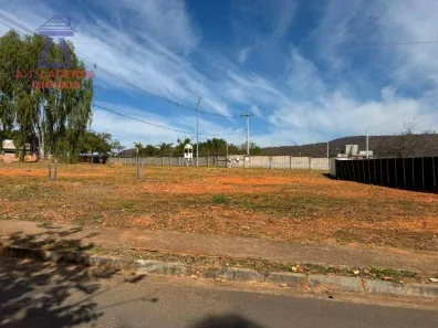 Lote/Terreno à venda, 600m² no Major Prates, Montes Claros